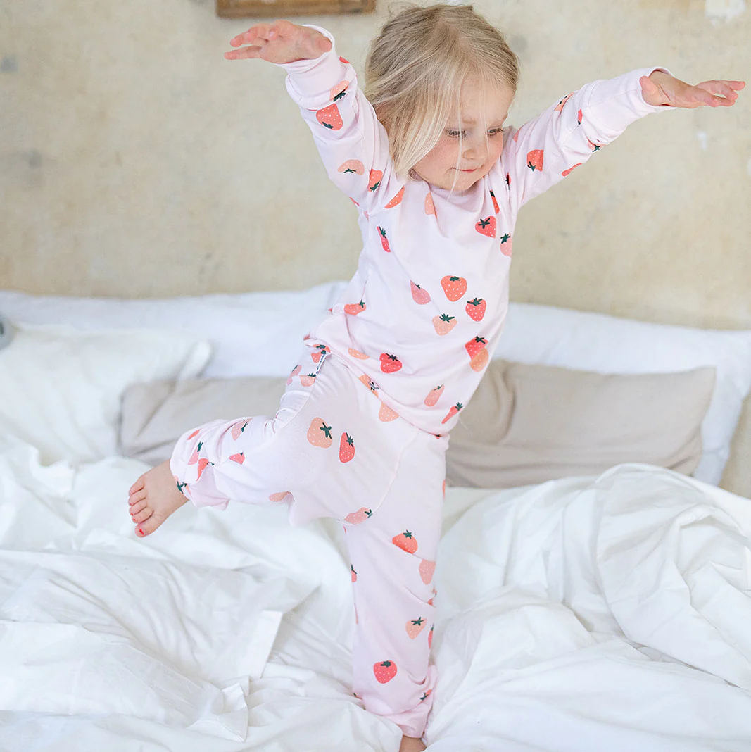 Pyjamas tvådelad Bambu Strawberry - Image 2