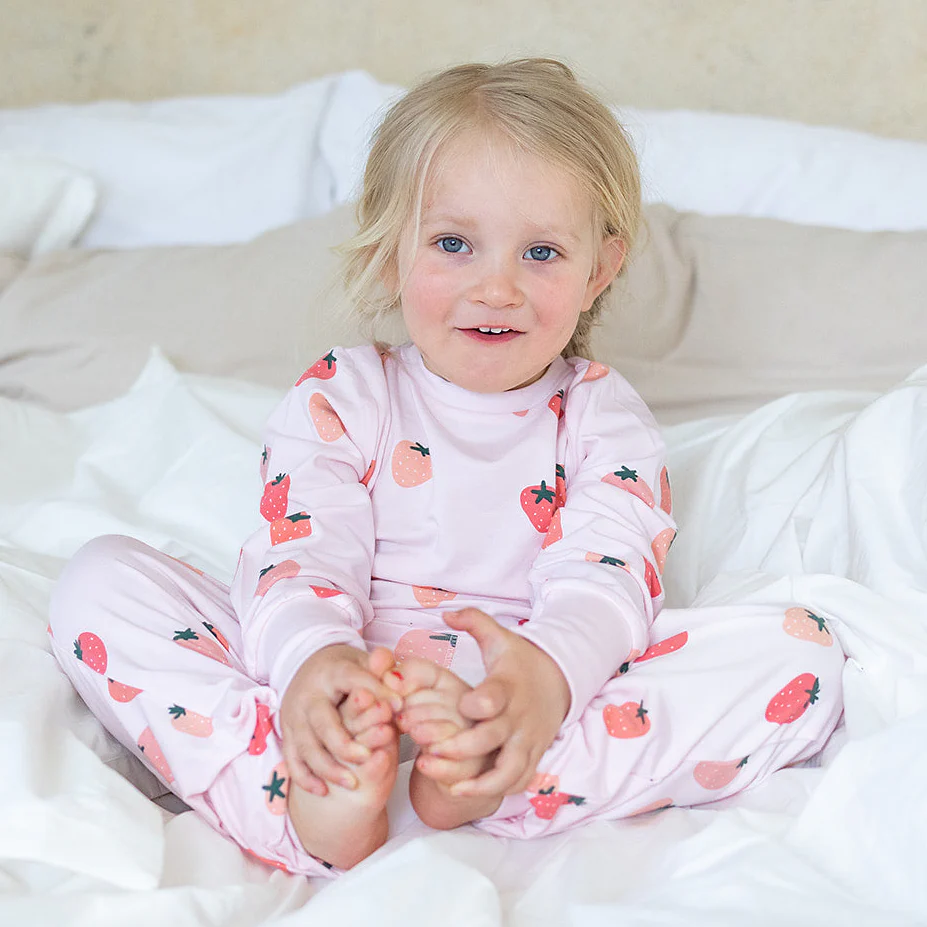 Pyjamas tvådelad Bambu Strawberry - Image 4