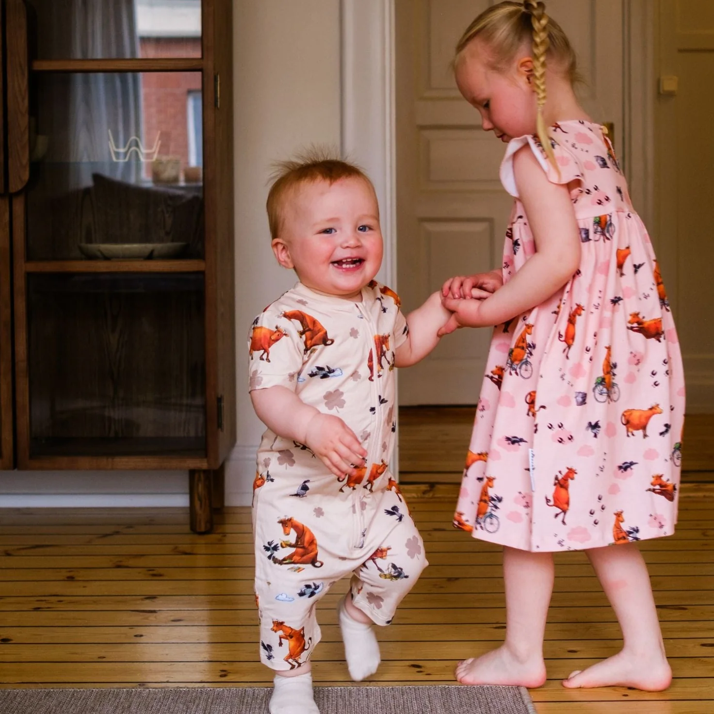 Sommardräkt Mamma Mu och Kråkan Beige - Image 2