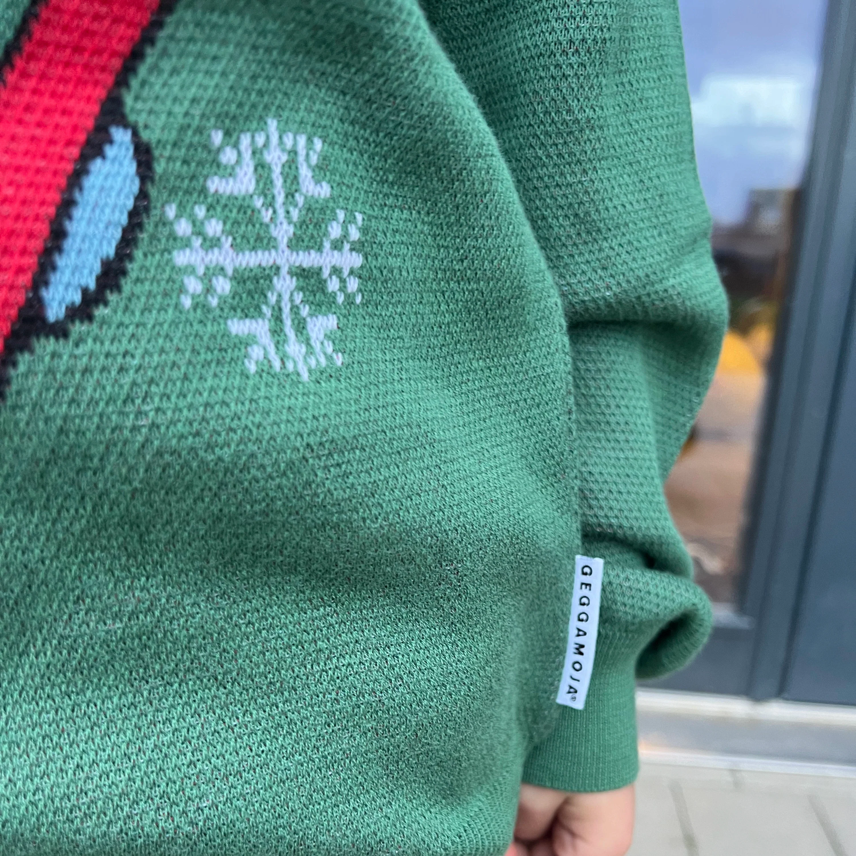 Stickad tröja med Doddi Grön - Image 4